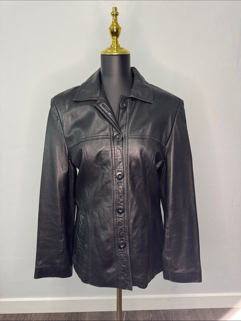 Pelle Studio Vintage Women's Black Button-Front Leather Jacket